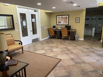 Banyan Senior Apartments | Internet Cafe